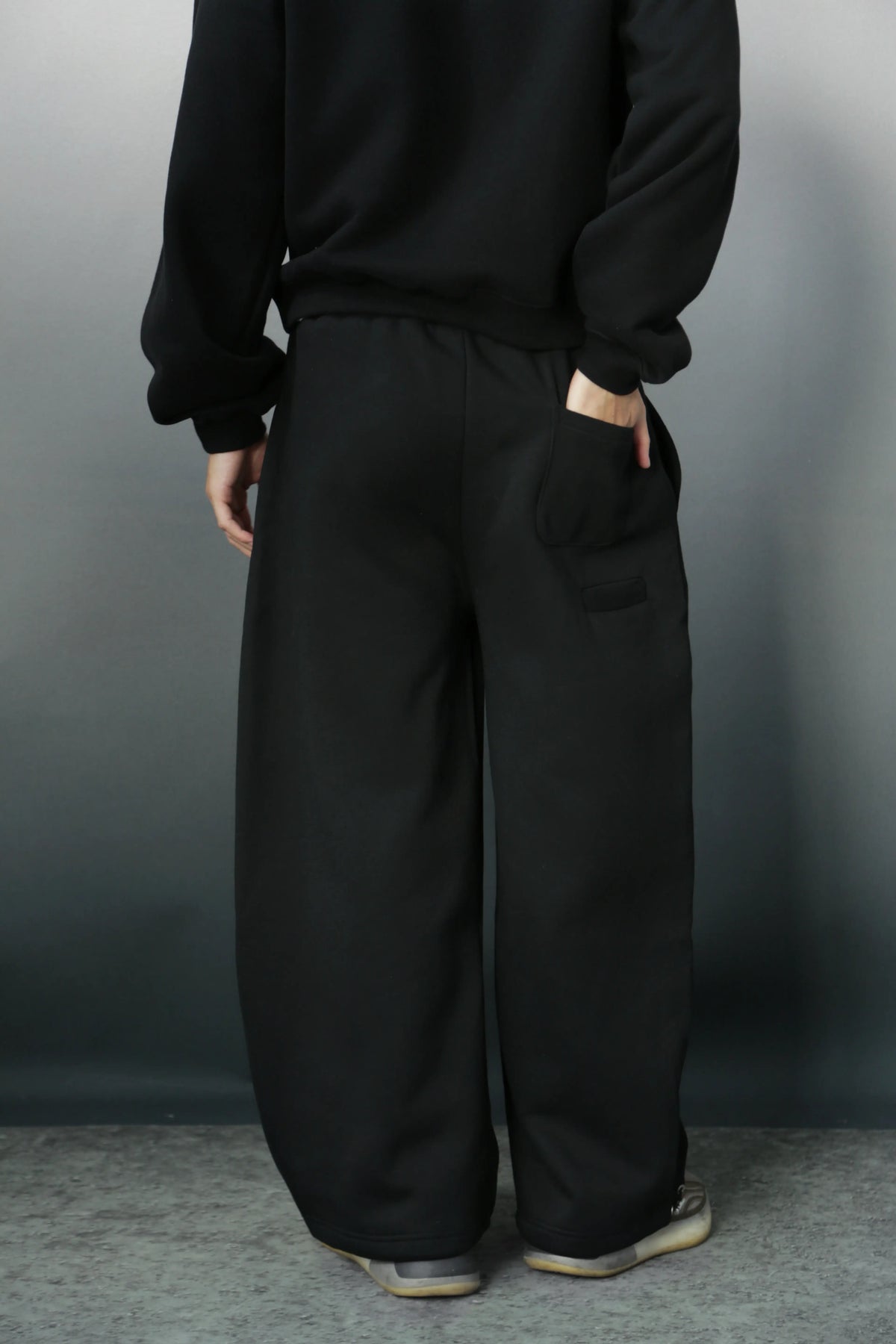 Mobius Baggy Sweatpants