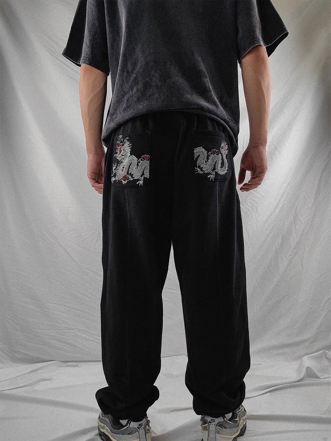 Mobius Dragons Jogger