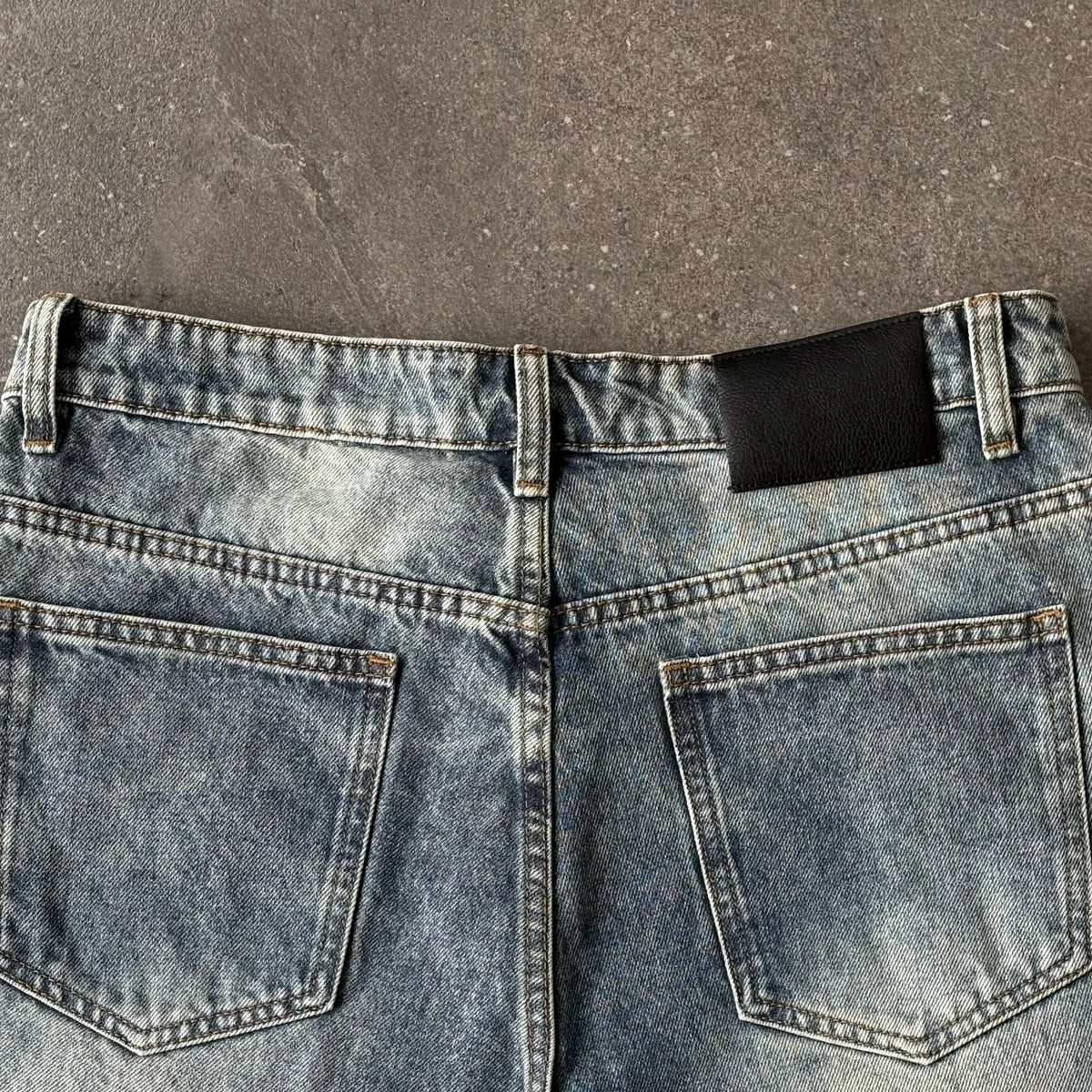 Mobius Snow-Washed  Baggy Jeans