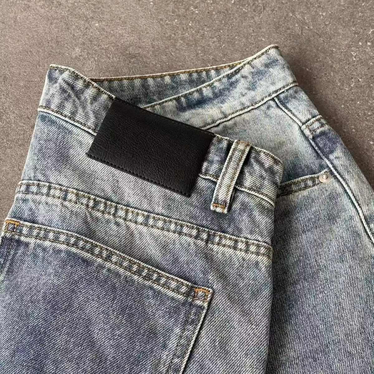 Mobius Snow-Washed  Baggy Jeans