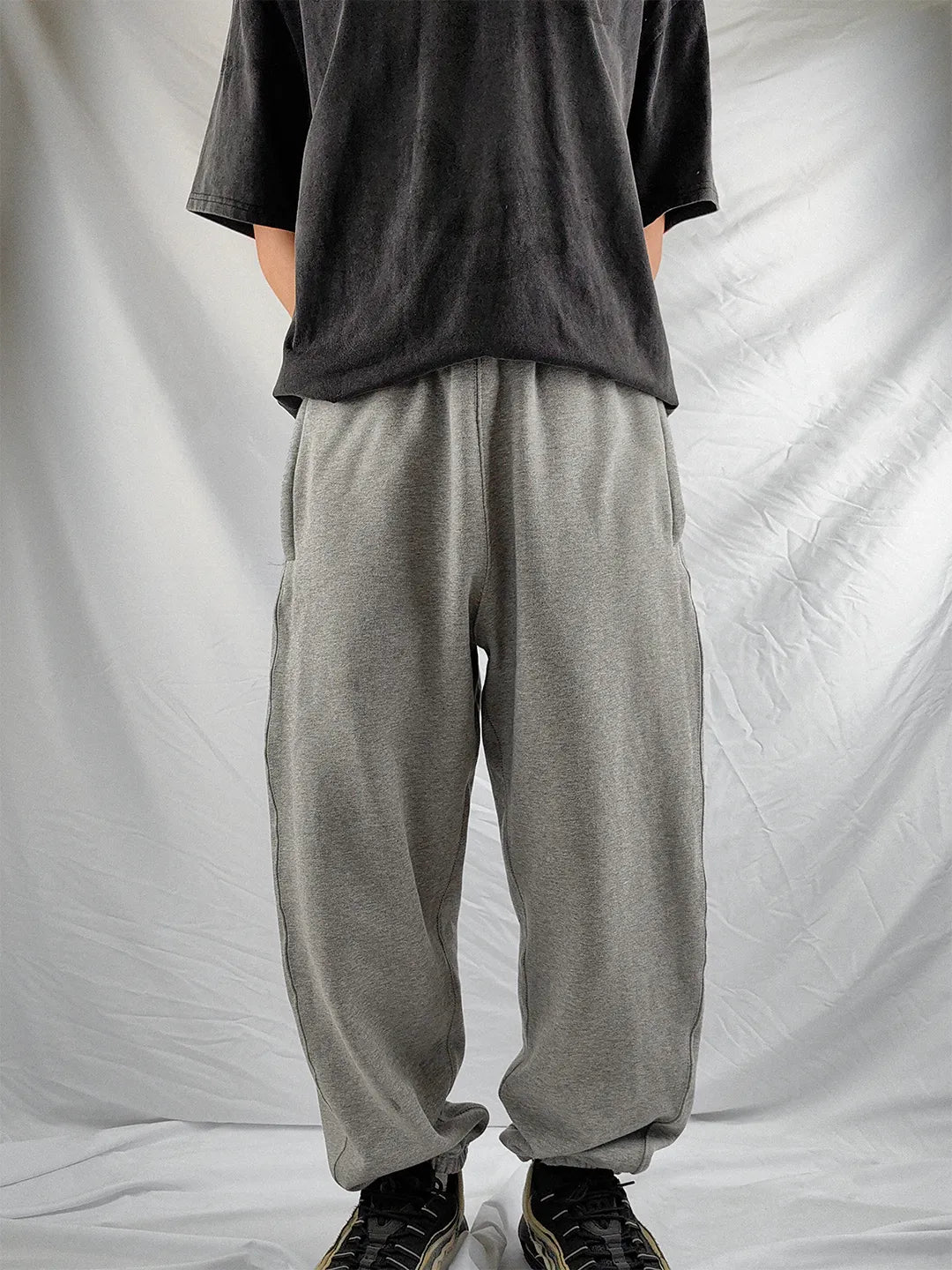 Mobius Dragons Jogger