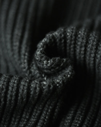 Mobius Faded Black Knit