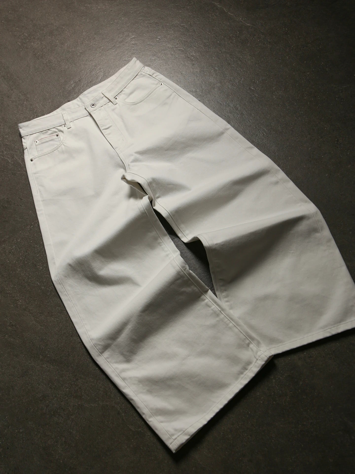 Mobius.stores Mobius Porcelain Selvedge Denim