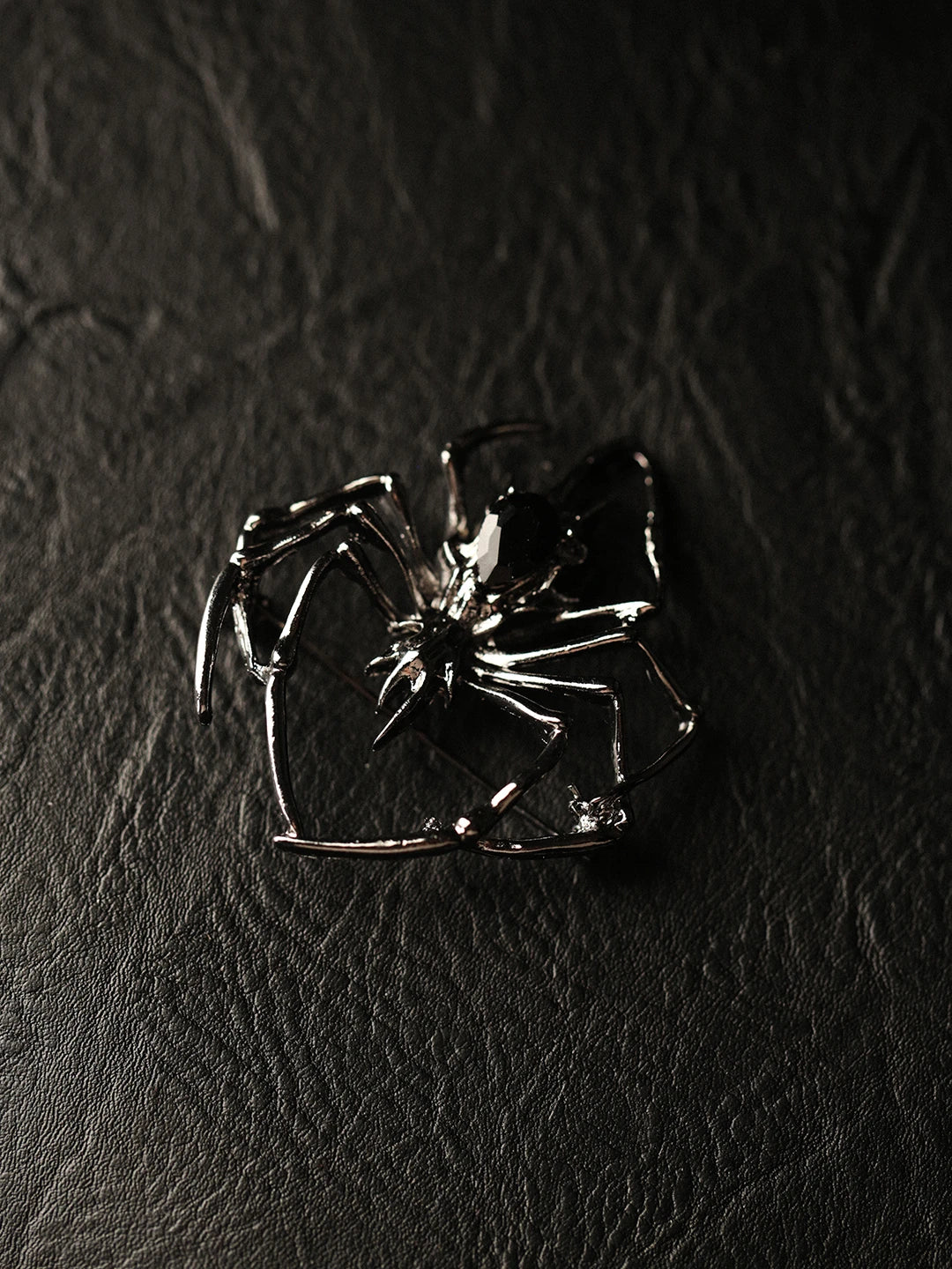 Mobius Spider  Belt - RED (Free Spider Pin During Pre-Order)