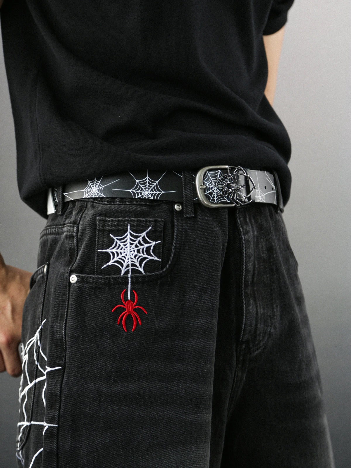 Mobius Spider Jorts