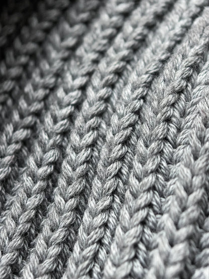 Mobius Liquid Silver Knit
