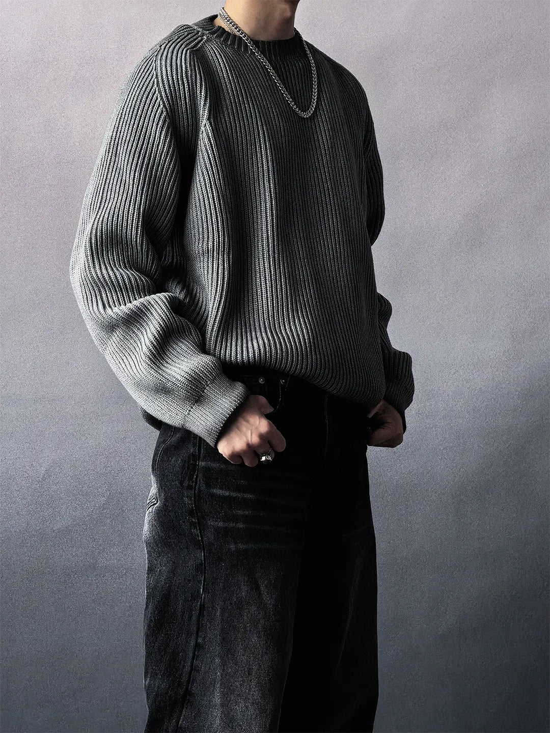 Mobius Liquid Silver Knit