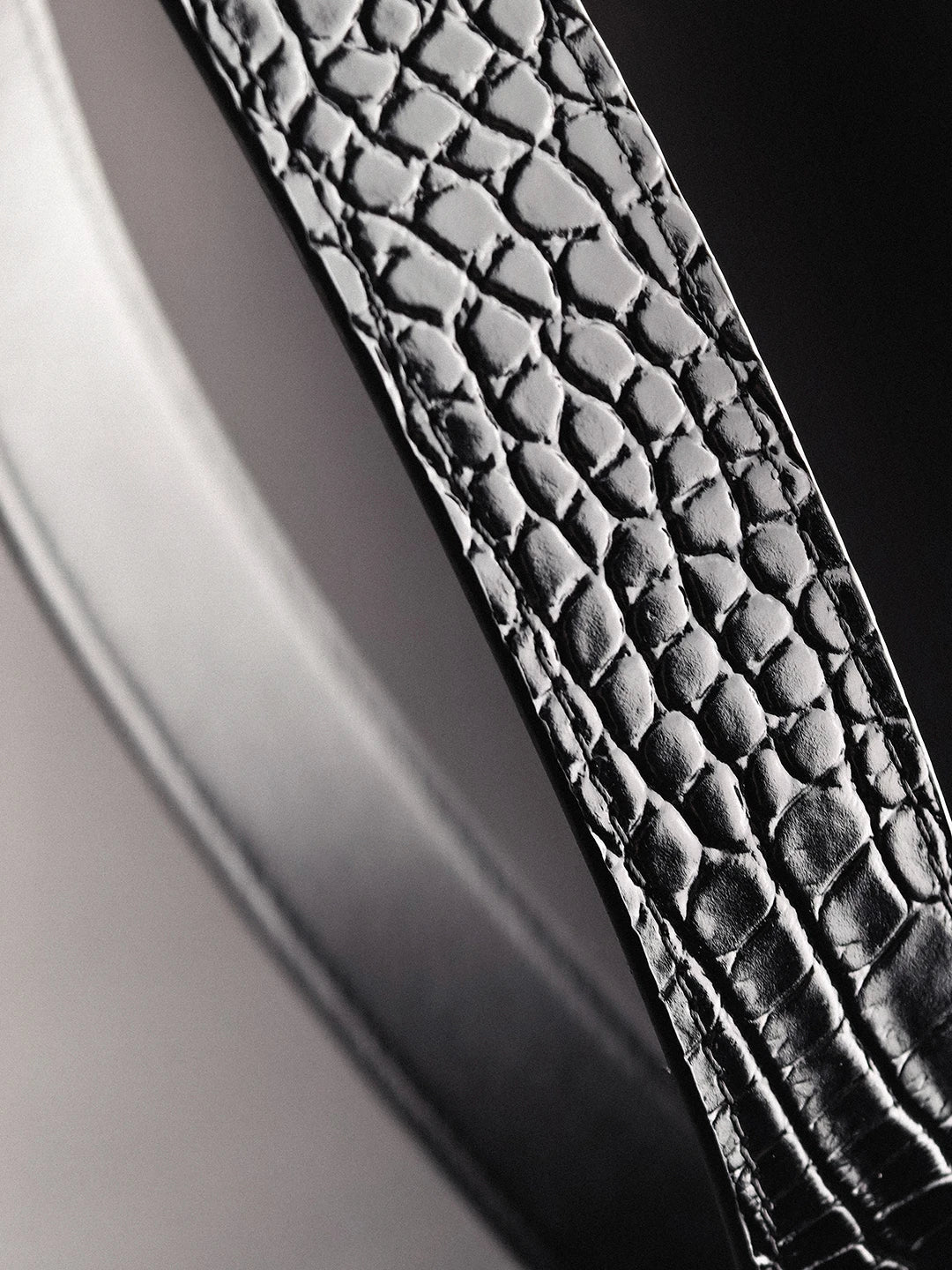 Mobius Croc Belt